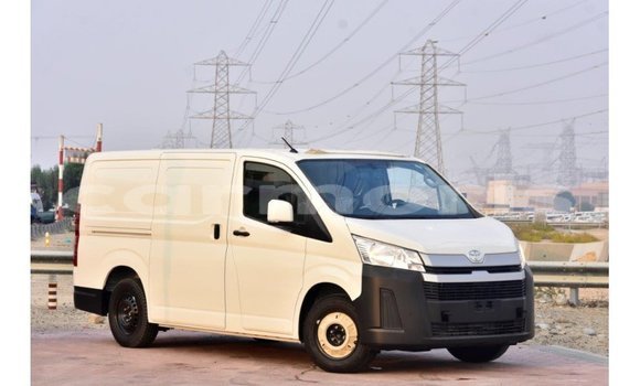 Buy Import Toyota Hiace White Car in Import - Dubai in Agalega Islands Buy Import Toyota Hiace White Car in Import - Dubai in Agalega Islands