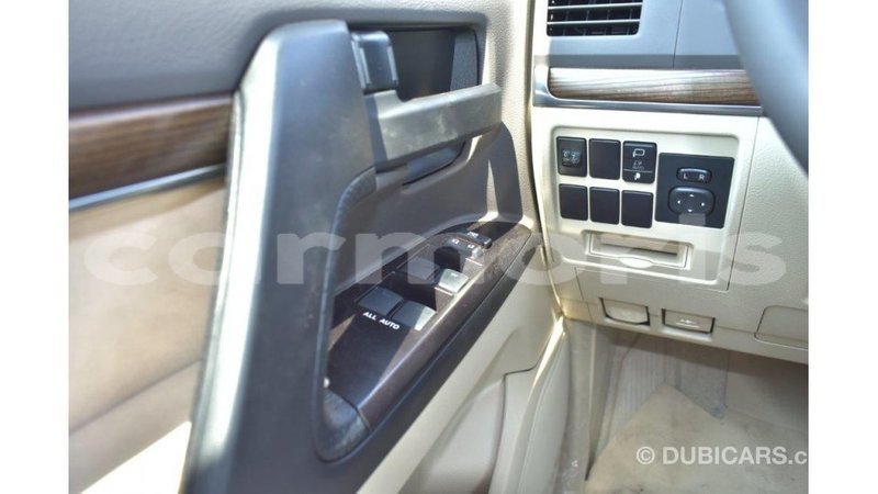 Big with watermark toyota land cruiser agalega islands import dubai 2834