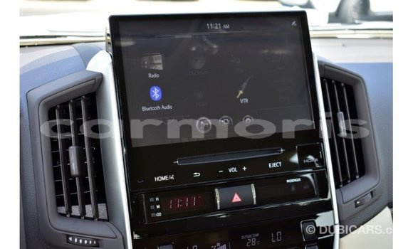 Buy Import Toyota Land Cruiser White Car in Import - Dubai in Agalega Islands Buy Import Toyota Land Cruiser White Car in Import - Dubai in Agalega Islands