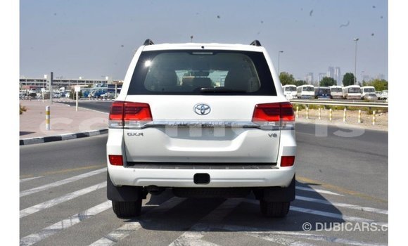 Buy Import Toyota Land Cruiser White Car in Import - Dubai in Agalega Islands Buy Import Toyota Land Cruiser White Car in Import - Dubai in Agalega Islands