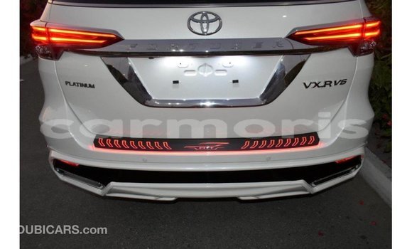 Buy Import Toyota Fortuner White Car in Import - Dubai in Agalega Islands Buy Import Toyota Fortuner White Car in Import - Dubai in Agalega Islands
