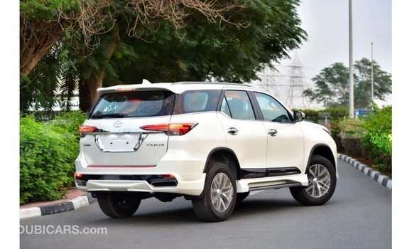 Buy Import Toyota Fortuner White Car in Import - Dubai in Agalega Islands Buy Import Toyota Fortuner White Car in Import - Dubai in Agalega Islands