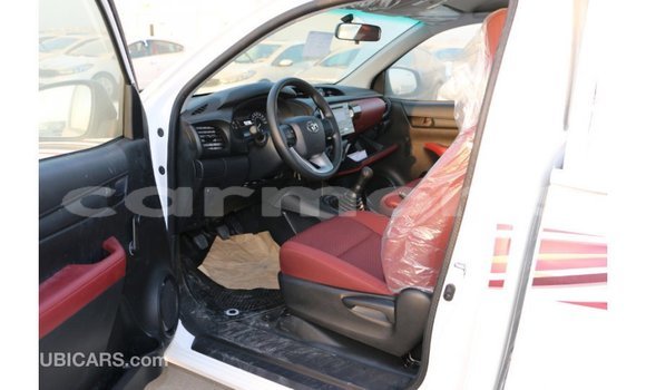 Buy Import Toyota Hilux White Car in Import - Dubai in Agalega Islands Buy Import Toyota Hilux White Car in Import - Dubai in Agalega Islands