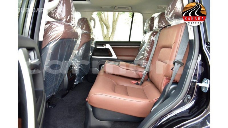 Big with watermark toyota land cruiser agalega islands import dubai 2836