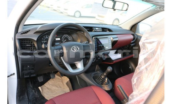 Buy Import Toyota Hilux White Car in Import - Dubai in Agalega Islands Buy Import Toyota Hilux White Car in Import - Dubai in Agalega Islands