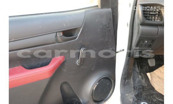 Buy Import Toyota Hilux White Car in Import - Dubai in Agalega Islands Buy Import Toyota Hilux White Car in Import - Dubai in Agalega Islands