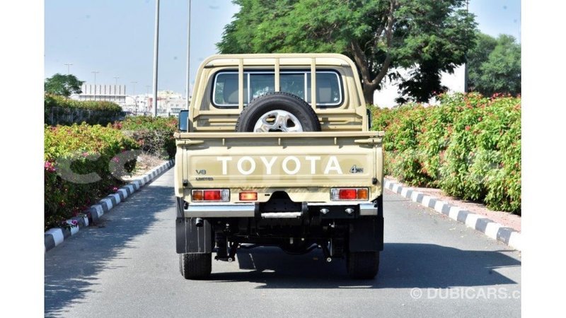 Big with watermark toyota land cruiser agalega islands import dubai 2839