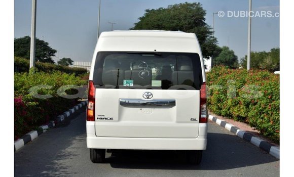 Buy Import Toyota Hiace White Car in Import - Dubai in Agalega Islands Buy Import Toyota Hiace White Car in Import - Dubai in Agalega Islands