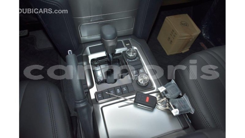 Big with watermark toyota land cruiser agalega islands import dubai 2846