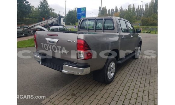 Buy Import Toyota Hilux Other Car in Import - Dubai in Agalega Islands Buy Import Toyota Hilux Other Car in Import - Dubai in Agalega Islands