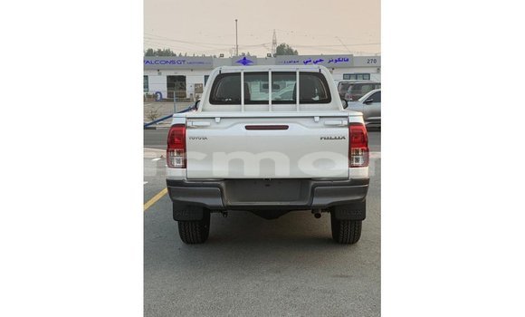 Buy Import Toyota Hilux White Car in Import - Dubai in Agalega Islands Buy Import Toyota Hilux White Car in Import - Dubai in Agalega Islands