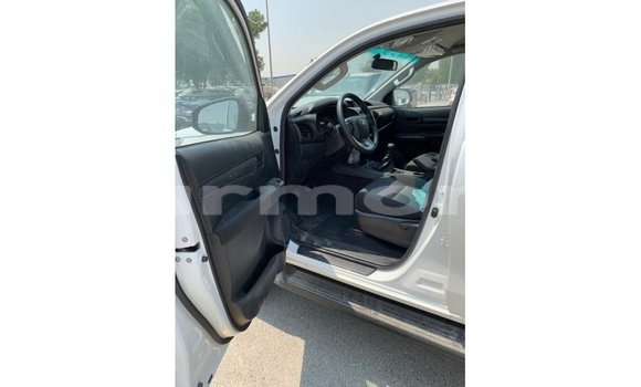 Buy Import Toyota Hilux White Car in Import - Dubai in Agalega Islands Buy Import Toyota Hilux White Car in Import - Dubai in Agalega Islands