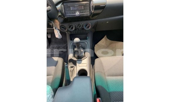 Buy Import Toyota Hilux White Car in Import - Dubai in Agalega Islands Buy Import Toyota Hilux White Car in Import - Dubai in Agalega Islands