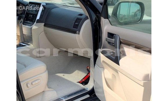 Buy Import Toyota Land Cruiser Black Car in Import - Dubai in Agalega Islands Buy Import Toyota Land Cruiser Black Car in Import - Dubai in Agalega Islands