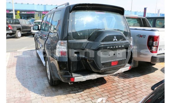 Buy Import Mitsubishi Pajero Black Car in Import - Dubai in Agalega Islands Buy Import Mitsubishi Pajero Black Car in Import - Dubai in Agalega Islands