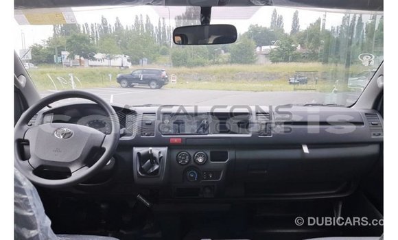 Buy Import Toyota Hiace White Car in Import - Dubai in Agalega Islands Buy Import Toyota Hiace White Car in Import - Dubai in Agalega Islands