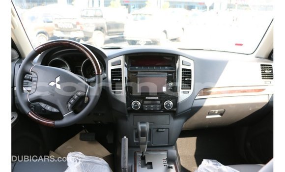 Buy Import Mitsubishi Pajero Black Car in Import - Dubai in Agalega Islands Buy Import Mitsubishi Pajero Black Car in Import - Dubai in Agalega Islands