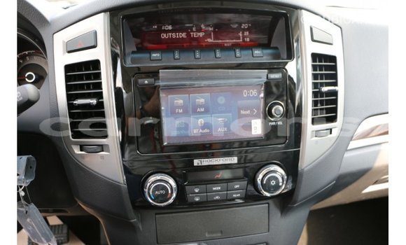 Buy Import Mitsubishi Pajero Black Car in Import - Dubai in Agalega Islands Buy Import Mitsubishi Pajero Black Car in Import - Dubai in Agalega Islands