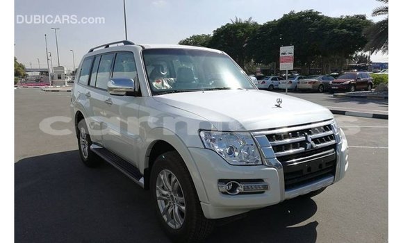 Buy Import Mitsubishi Pajero White Car in Import - Dubai in Agalega Islands Buy Import Mitsubishi Pajero White Car in Import - Dubai in Agalega Islands