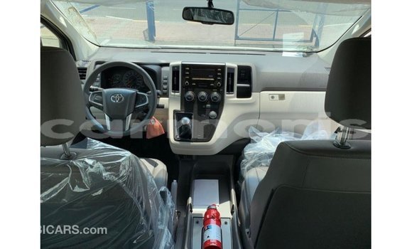 Buy Import Toyota Hiace White Car in Import - Dubai in Agalega Islands Buy Import Toyota Hiace White Car in Import - Dubai in Agalega Islands