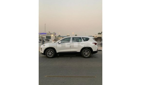 Acheter Import Voiture Hyundai Santa Fe Blanc à Import - Dubai, Îles Agalega Acheter Import Voiture Hyundai Santa Fe Blanc à Import - Dubai, Îles Agalega