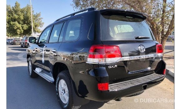 Acheter Import Voiture Toyota Land Cruiser Noir à Import - Dubai, Îles Agalega Acheter Import Voiture Toyota Land Cruiser Noir à Import - Dubai, Îles Agalega