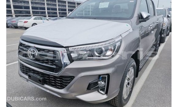 Buy Import Toyota Hilux Brown Car in Import - Dubai in Agalega Islands Buy Import Toyota Hilux Brown Car in Import - Dubai in Agalega Islands