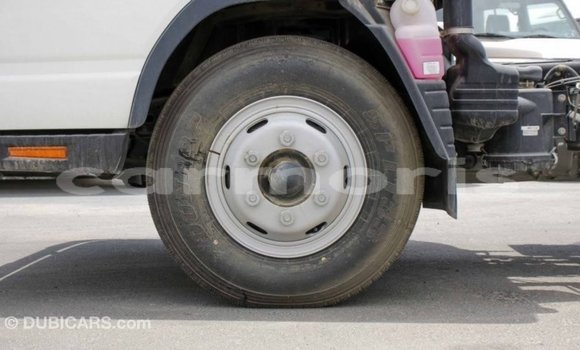 Buy Import Mitsubishi Carisma White Car in Import - Dubai in Agalega Islands Buy Import Mitsubishi Carisma White Car in Import - Dubai in Agalega Islands