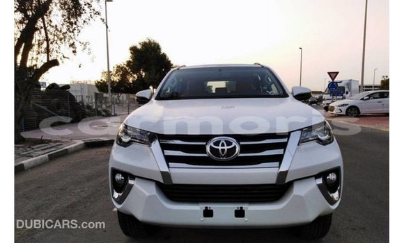 Buy Import Toyota Fortuner White Car in Import - Dubai in Agalega Islands Buy Import Toyota Fortuner White Car in Import - Dubai in Agalega Islands