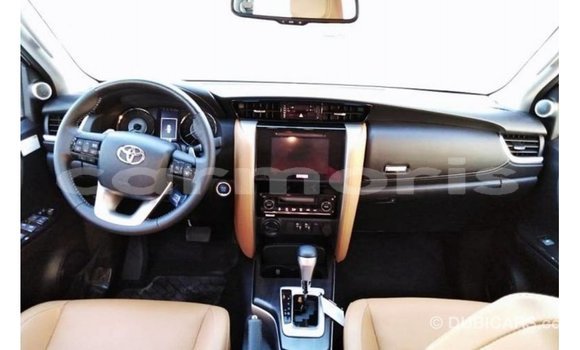 Buy Import Toyota Fortuner White Car in Import - Dubai in Agalega Islands Buy Import Toyota Fortuner White Car in Import - Dubai in Agalega Islands