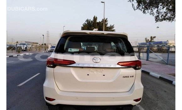 Buy Import Toyota Fortuner White Car in Import - Dubai in Agalega Islands Buy Import Toyota Fortuner White Car in Import - Dubai in Agalega Islands