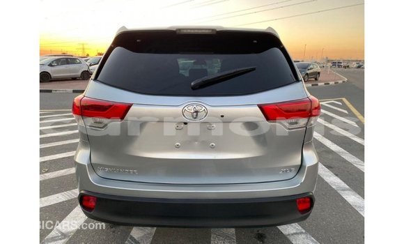 Buy Import Toyota Highlander Other Car in Import - Dubai in Agalega Islands Buy Import Toyota Highlander Other Car in Import - Dubai in Agalega Islands
