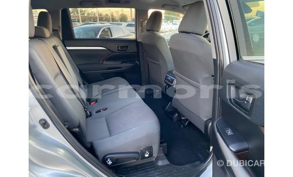 Buy Import Toyota Highlander Other Car in Import - Dubai in Agalega Islands Buy Import Toyota Highlander Other Car in Import - Dubai in Agalega Islands