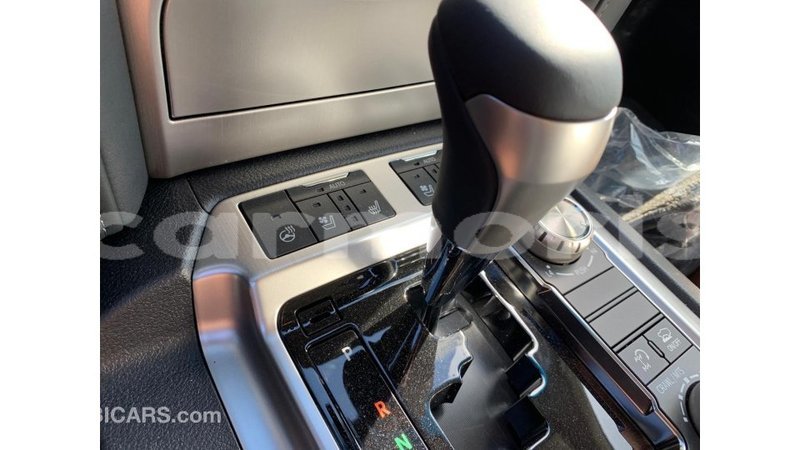 Big with watermark toyota land cruiser agalega islands import dubai 2926