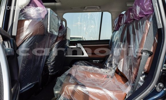 Acheter Import Voiture Toyota Land Cruiser Noir à Import - Dubai, Îles Agalega Acheter Import Voiture Toyota Land Cruiser Noir à Import - Dubai, Îles Agalega