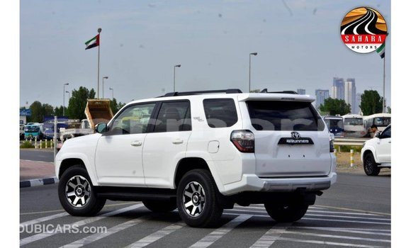 Buy Import Toyota HiAce White Truck in Import - Dubai in Agalega Islands Buy Import Toyota HiAce White Truck in Import - Dubai in Agalega Islands