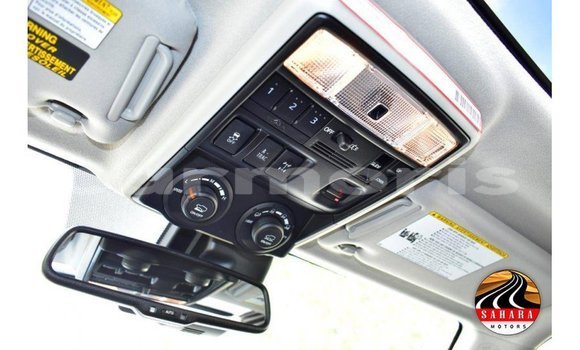 Buy Import Toyota HiAce White Truck in Import - Dubai in Agalega Islands Buy Import Toyota HiAce White Truck in Import - Dubai in Agalega Islands