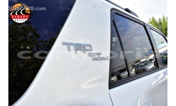 Buy Import Toyota HiAce White Truck in Import - Dubai in Agalega Islands Buy Import Toyota HiAce White Truck in Import - Dubai in Agalega Islands