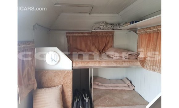 Buy Import Kia Carens White Car in Import - Dubai in Agalega Islands Buy Import Kia Carens White Car in Import - Dubai in Agalega Islands