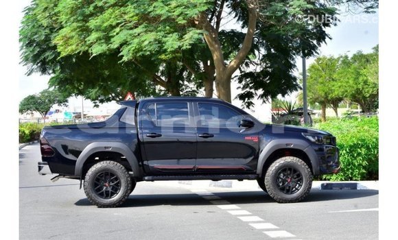 Buy Import Toyota Hilux Black Car in Import - Dubai in Agalega Islands Buy Import Toyota Hilux Black Car in Import - Dubai in Agalega Islands