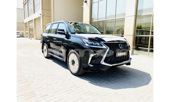 Acheter Import Voiture Lexus LX Noir à Import - Dubai, Îles Agalega Acheter Import Voiture Lexus LX Noir à Import - Dubai, Îles Agalega