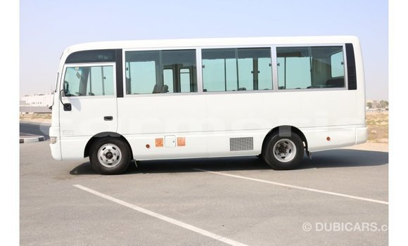 Buy Import Nissan 350Z White Car in Import - Dubai in Agalega Islands Buy Import Nissan 350Z White Car in Import - Dubai in Agalega Islands