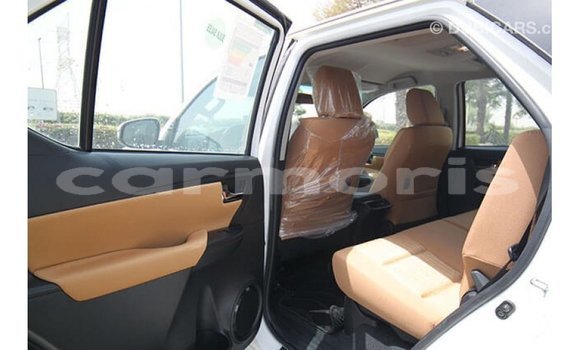 Buy Import Toyota Fortuner White Car in Import - Dubai in Agalega Islands Buy Import Toyota Fortuner White Car in Import - Dubai in Agalega Islands