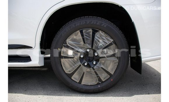 Acheter Import Voiture Lexus LX Blanc à Import - Dubai, Îles Agalega Acheter Import Voiture Lexus LX Blanc à Import - Dubai, Îles Agalega