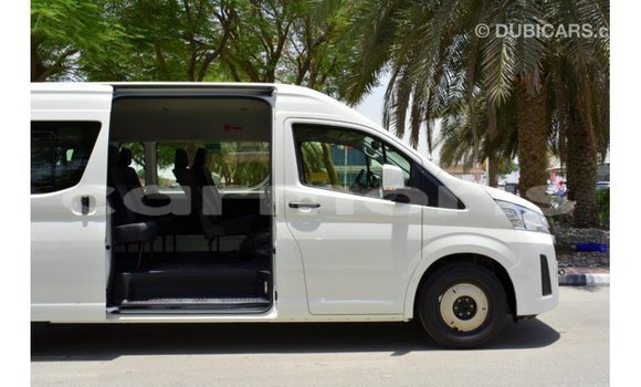 Buy Import Toyota Hiace White Car in Import - Dubai in Agalega Islands Buy Import Toyota Hiace White Car in Import - Dubai in Agalega Islands