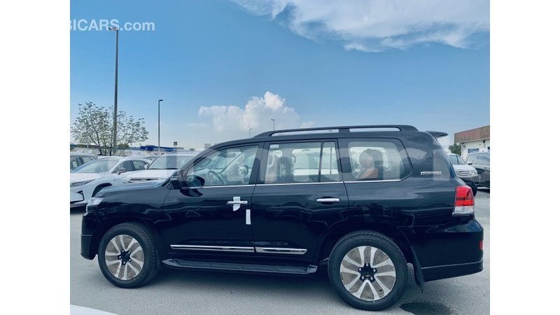 Big with watermark toyota land cruiser agalega islands import dubai 2992