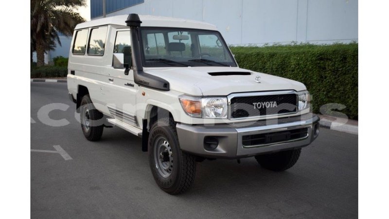 Big with watermark toyota land cruiser agalega islands import dubai 3014