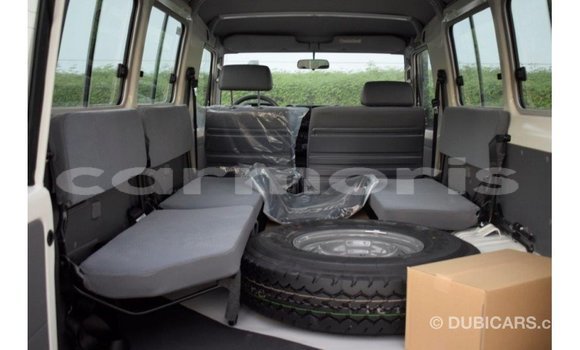 Buy Import Toyota Land Cruiser White Car in Import - Dubai in Agalega Islands Buy Import Toyota Land Cruiser White Car in Import - Dubai in Agalega Islands