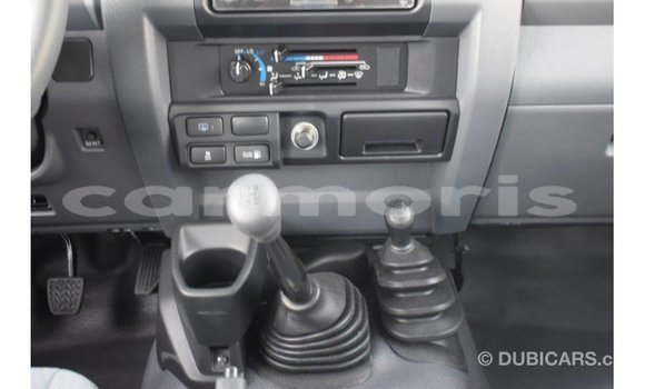 Buy Import Toyota Land Cruiser White Car in Import - Dubai in Agalega Islands Buy Import Toyota Land Cruiser White Car in Import - Dubai in Agalega Islands