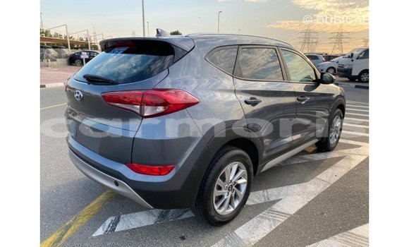 Buy Import Hyundai Tucson White Car in Import - Dubai in Agalega Islands Buy Import Hyundai Tucson White Car in Import - Dubai in Agalega Islands
